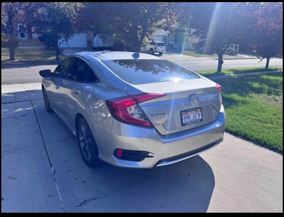 2021 Honda Civic 10th Gen - Image 3 of 12