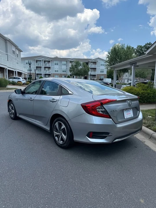 2021 Honda Civic 10th Gen - Image 4 of 7