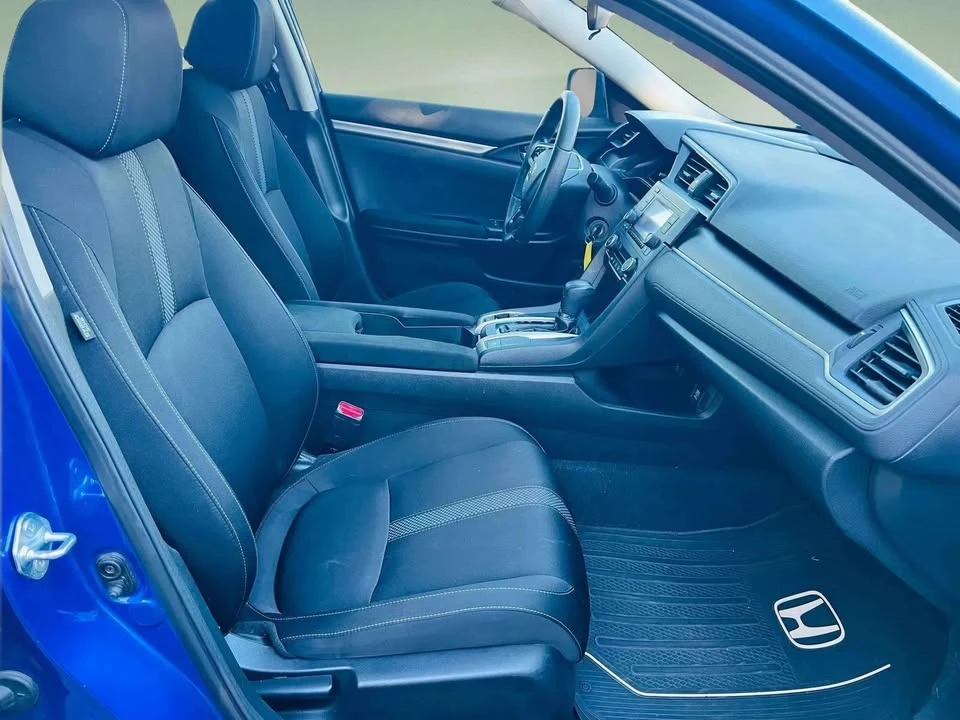 2021 Honda Civic 10th Gen - Image 11 of 16