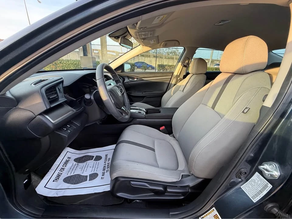 2021 Honda Civic 10th Gen - Image 6 of 11