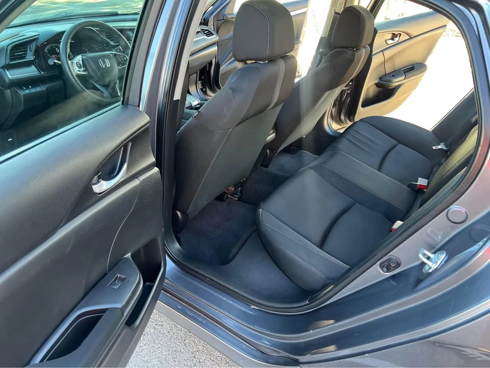 2021 Honda Civic 10th Gen - Image 11 of 17