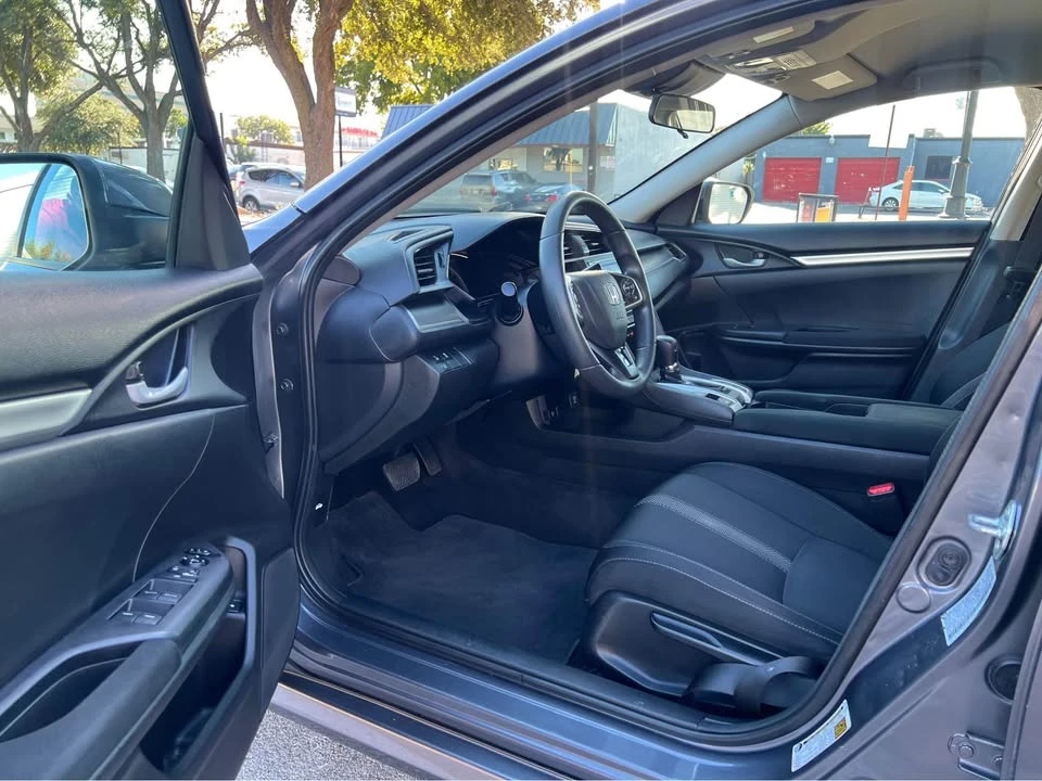 2021 Honda Civic 10th Gen - Image 9 of 17