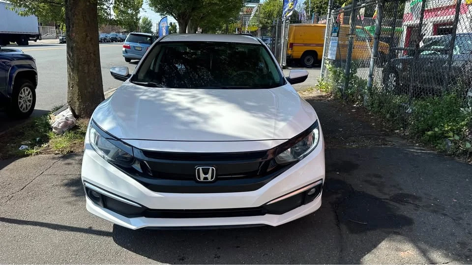 2021 Honda Civic 10th Gen - Image 15 of 16