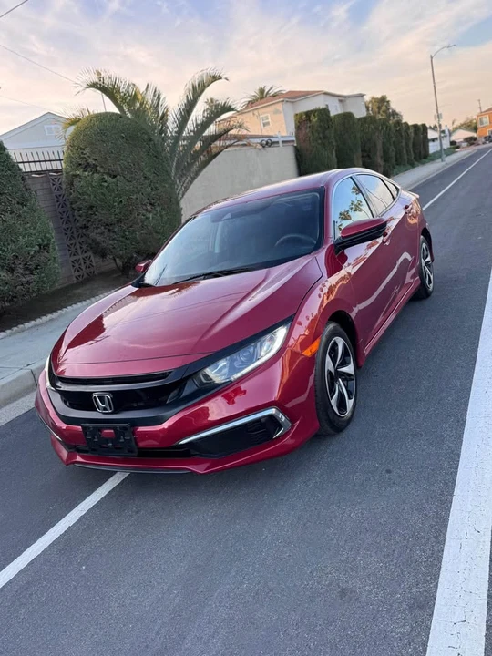 2021 Honda Civic 10th Gen - Image 8 of 20