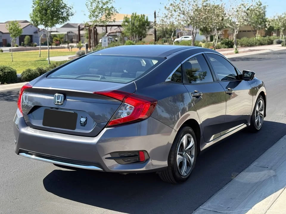 2021 Honda Civic 10th Gen - Image 4 of 14