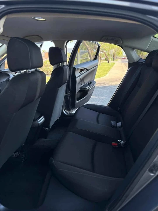 2021 Honda Civic 10th Gen - Image 11 of 14