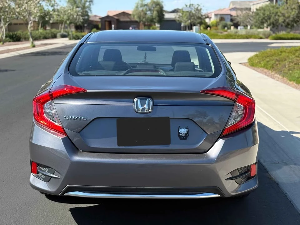2021 Honda Civic 10th Gen - Image 5 of 14