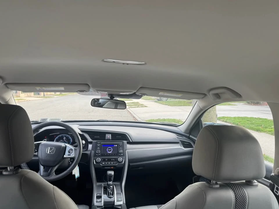 2021 Honda Civic 10th Gen - Image 8 of 14
