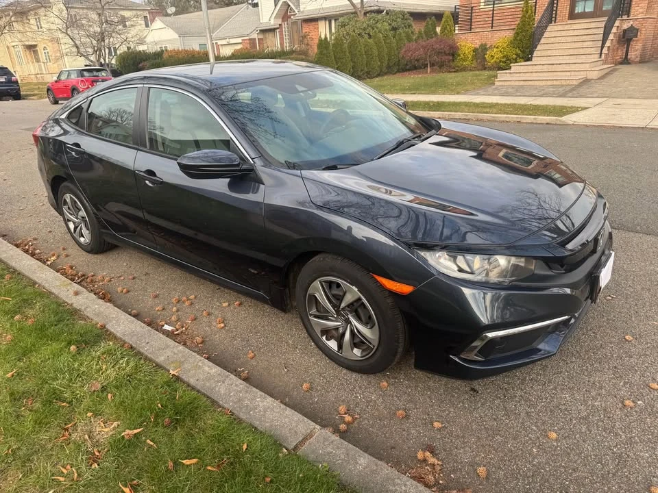 2021 Honda Civic 10th Gen - Image 9 of 14