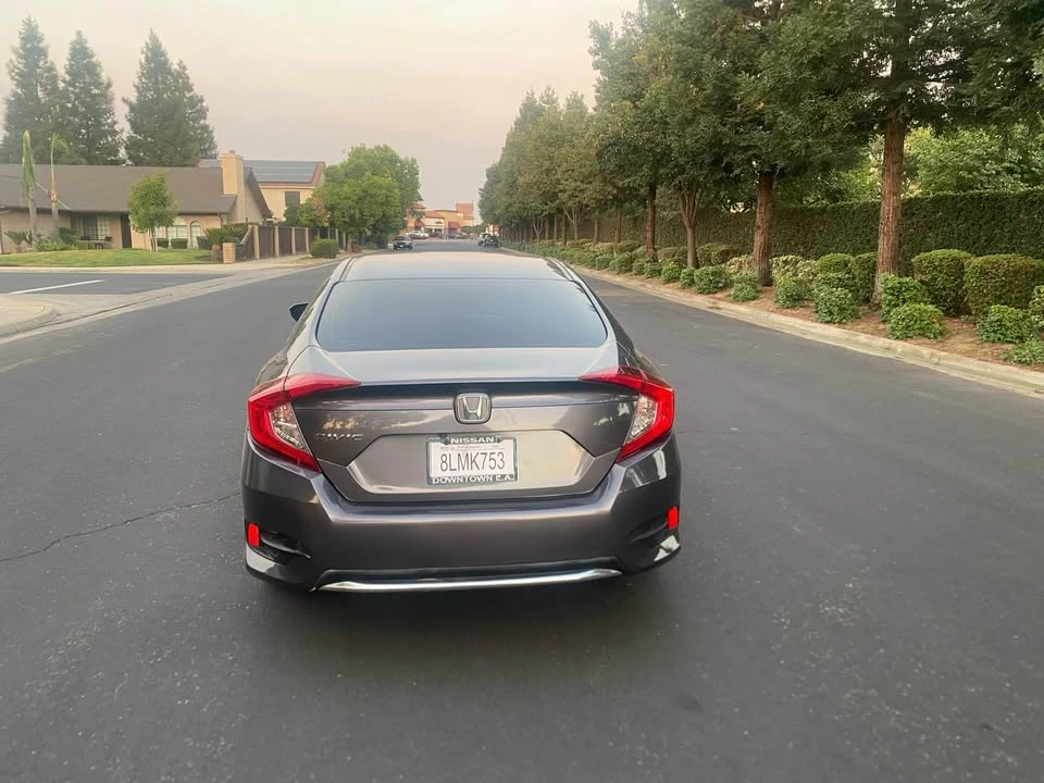 2021 Honda Civic 10th Gen - Image 5 of 15