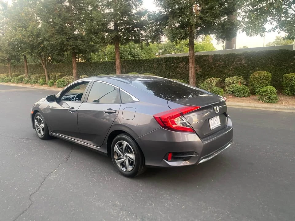 2021 Honda Civic 10th Gen - Image 4 of 15