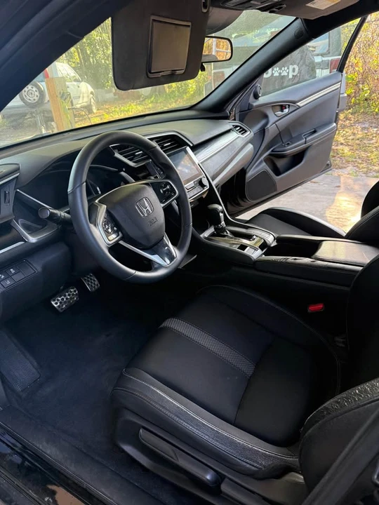 2021 Honda Civic 10th Gen - Image 4 of 13