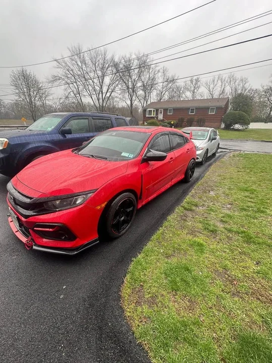 2021 Honda Civic 10th Gen - Image 2 of 7