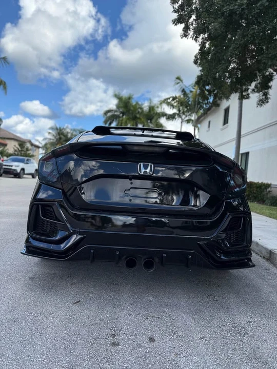 2021 Honda Civic 10th Gen - Image 7 of 12
