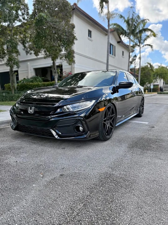 2021 Honda Civic 10th Gen - Image 2 of 12