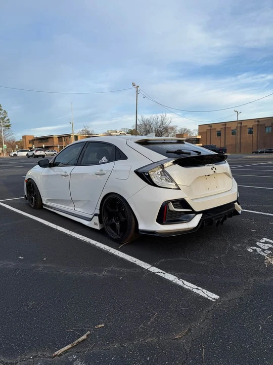 2021 Honda Civic 10th Gen - Image 4 of 10