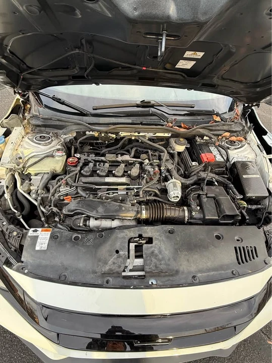 2021 Honda Civic 10th Gen - Image 9 of 10