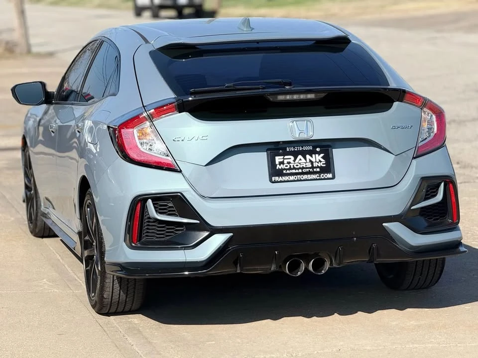 2021 Honda Civic 10th Gen - Image 12 of 20