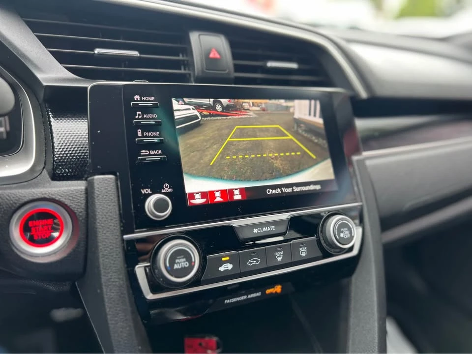 2021 Honda Civic 10th Gen - Image 17 of 18