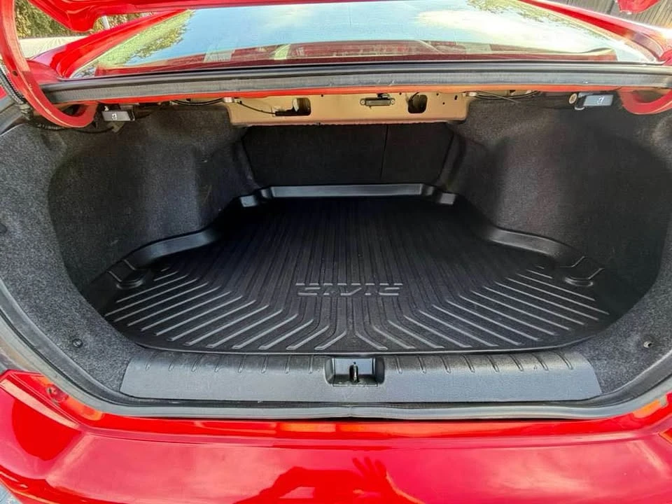 2021 Honda Civic 10th Gen - Image 18 of 18