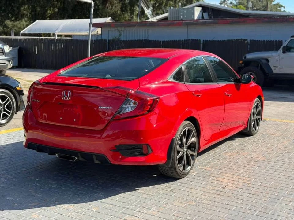 2021 Honda Civic 10th Gen - Image 6 of 18