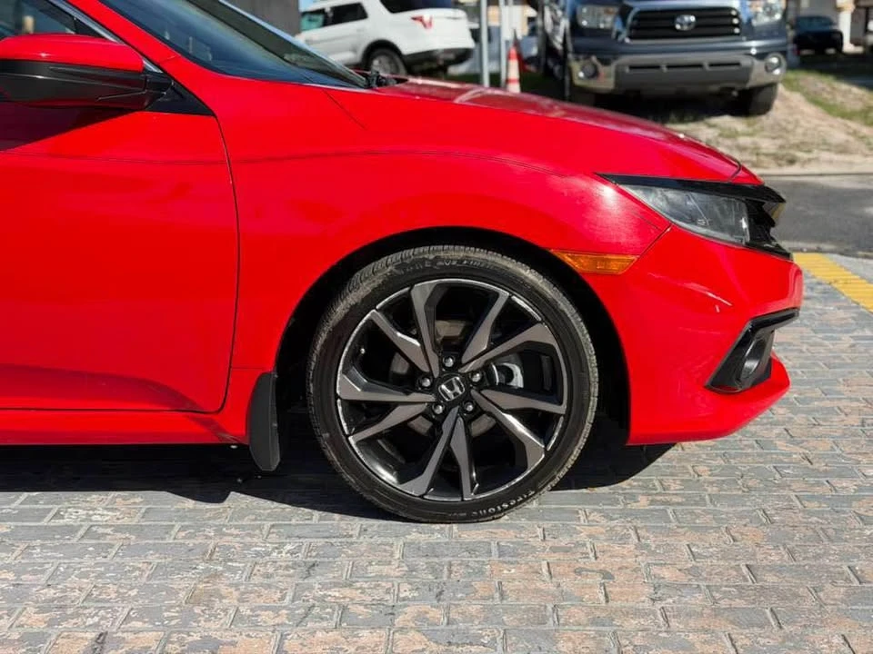 2021 Honda Civic 10th Gen - Image 8 of 18