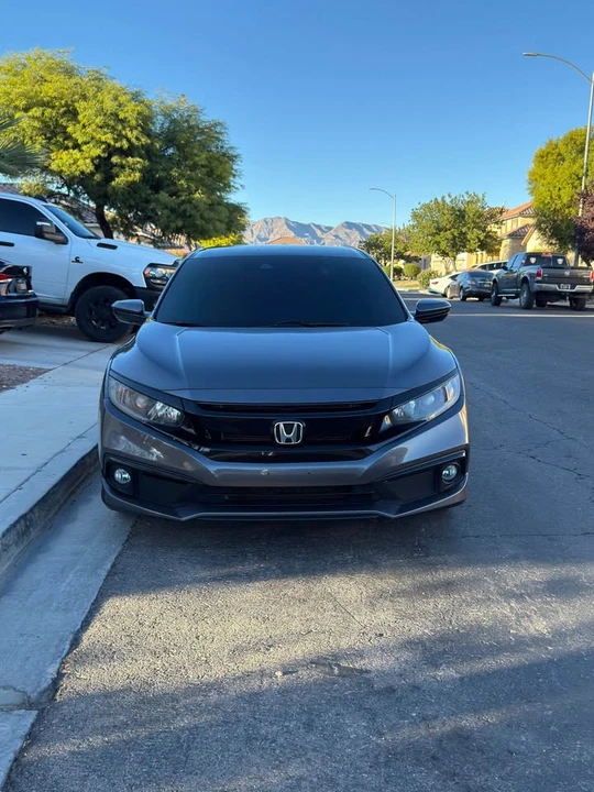 2021 Honda Civic 10th Gen - Image 6 of 9