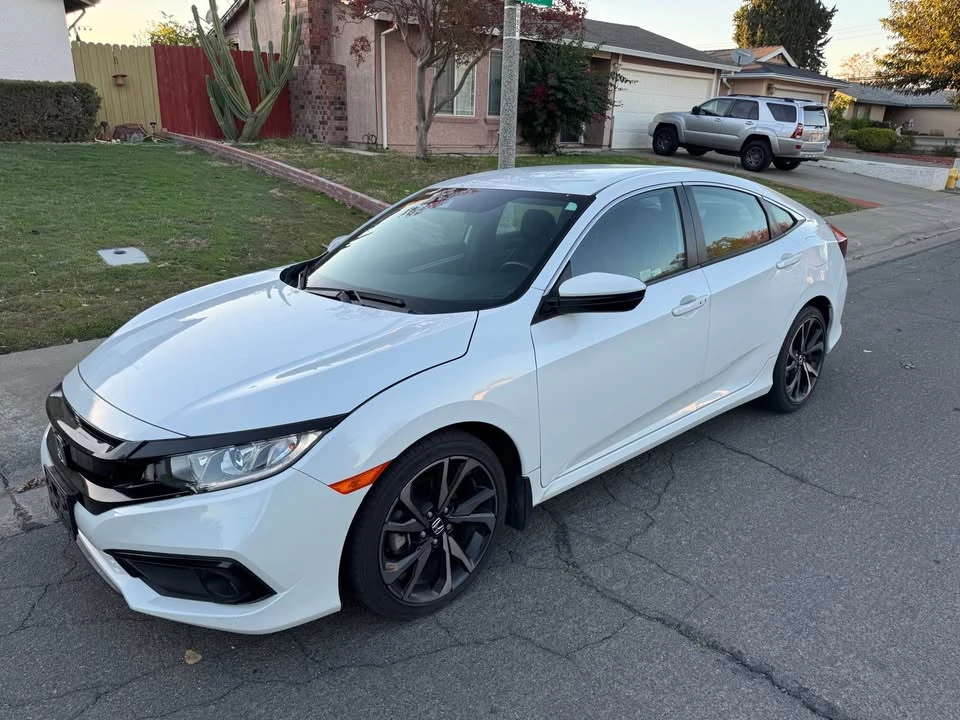 2021 Honda Civic 10th Gen - Image 5 of 20