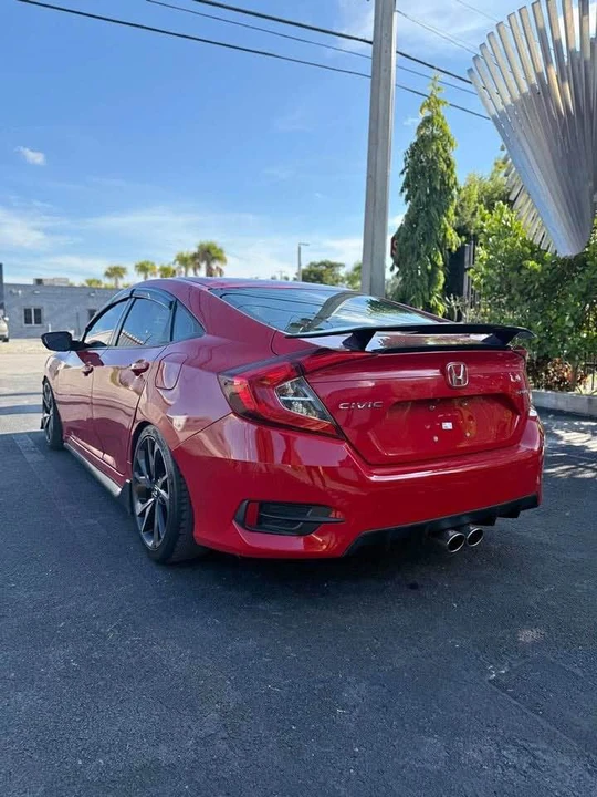 2021 Honda Civic 10th Gen - Image 6 of 8