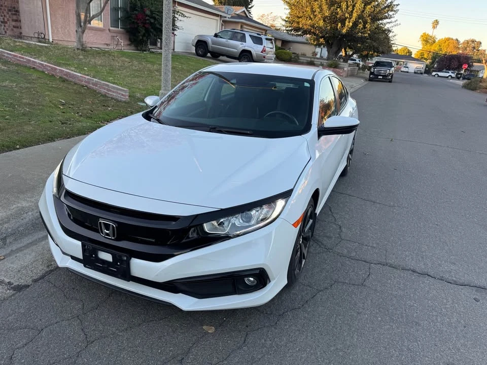 2021 Honda Civic 10th Gen - Image 15 of 20