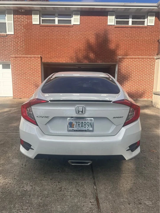 2021 Honda Civic 10th Gen - Image 4 of 8