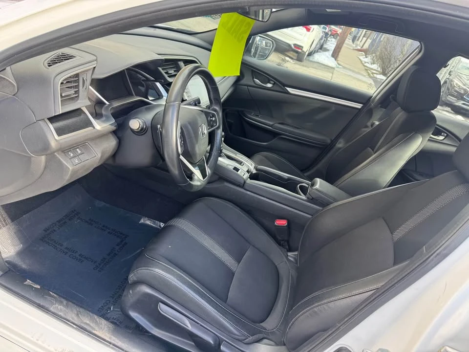 2021 Honda Civic 10th Gen - Image 10 of 16