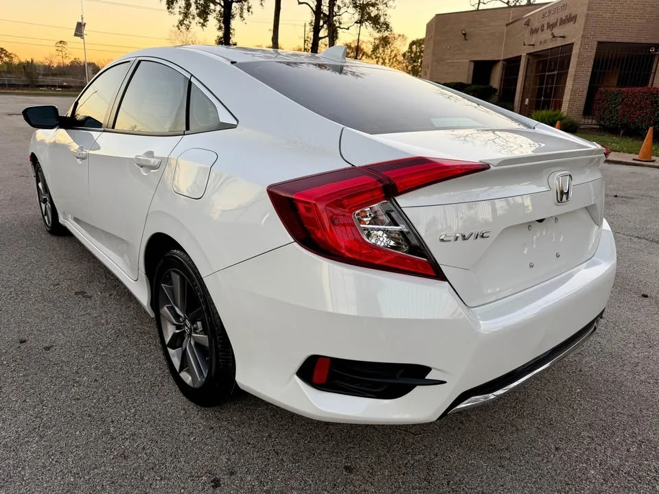 2021 Honda Civic 10th Gen - Image 6 of 8