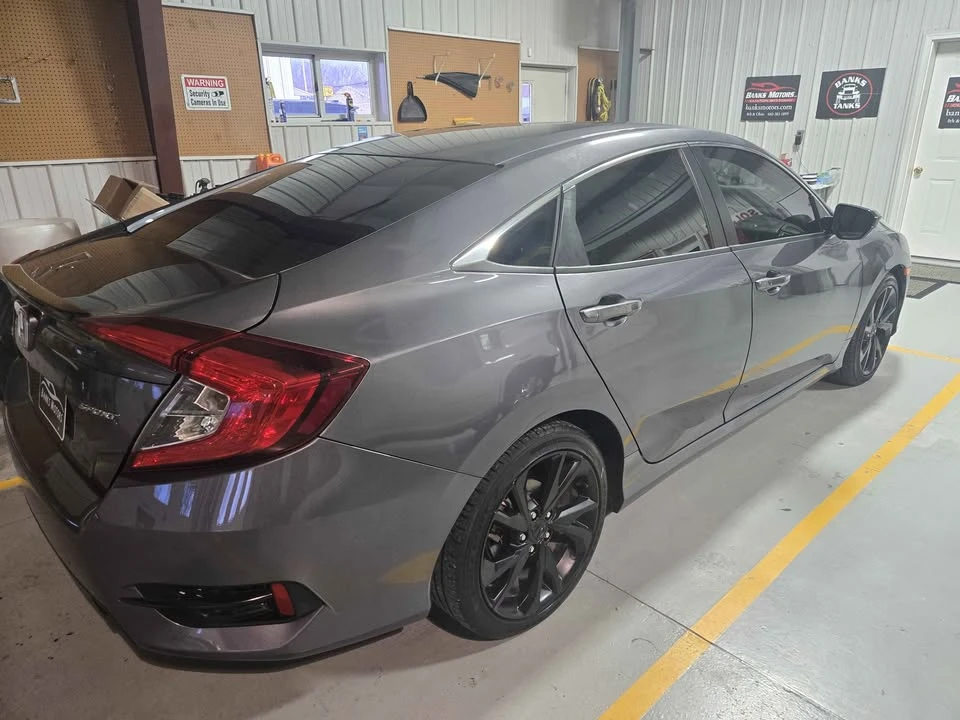 2021 Honda Civic 10th Gen - Image 5 of 11