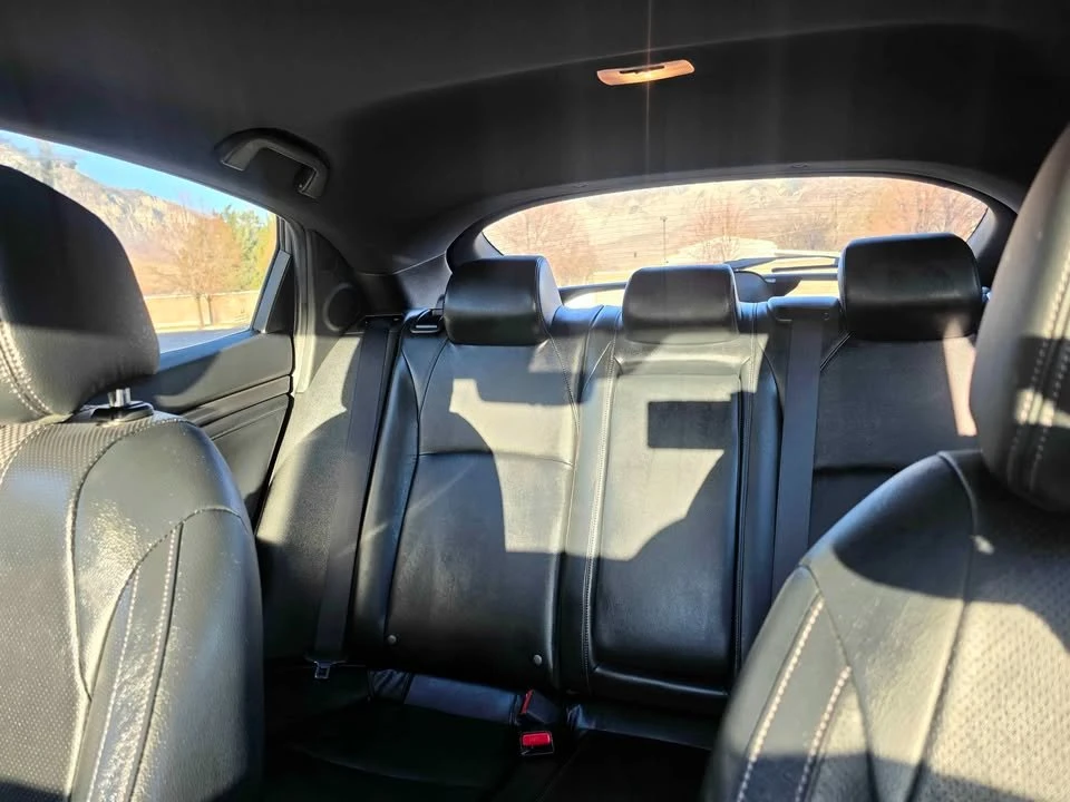 2021 Honda Civic 10th Gen - Image 10 of 16