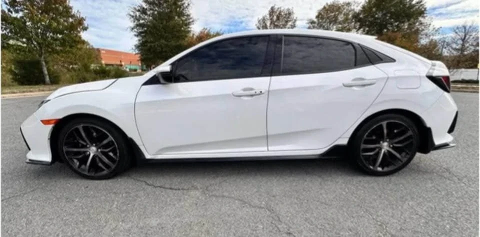 2021 Honda Civic 10th Gen - Image 3 of 5