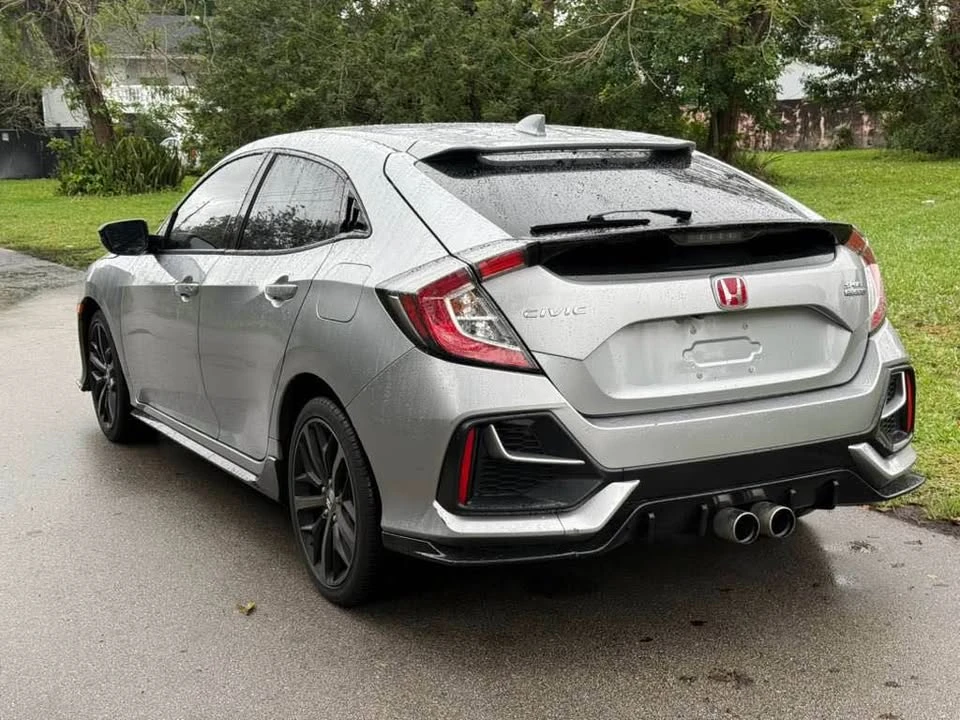 2021 Honda Civic 10th Gen - Image 6 of 8
