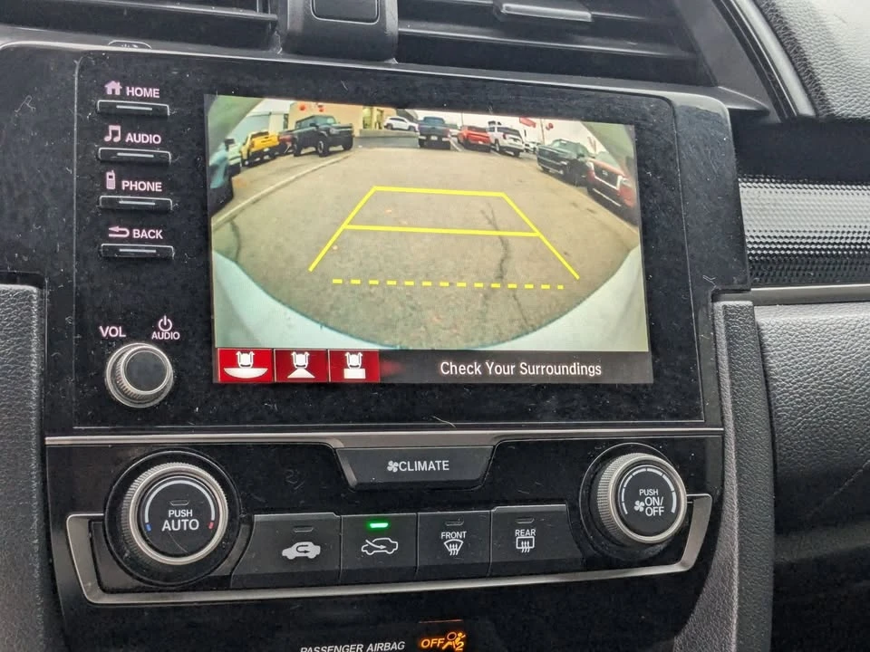 2021 Honda Civic 10th Gen - Image 10 of 14