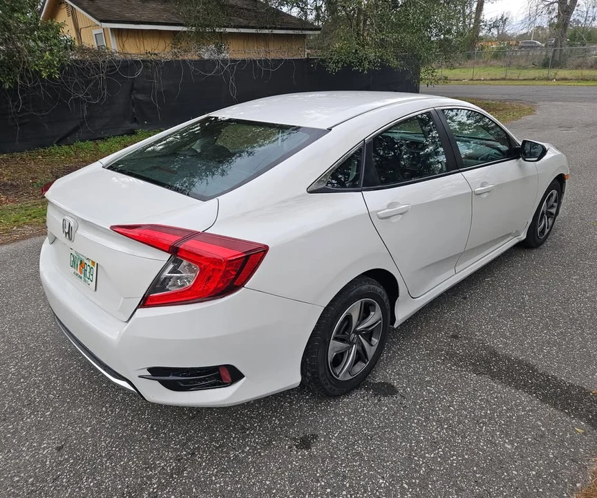 2021 Honda Civic 10th Gen - Image 7 of 18