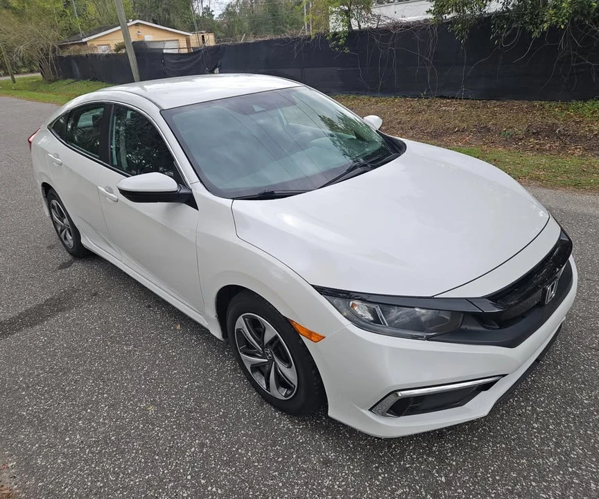 2021 Honda Civic 10th Gen - Image 5 of 18