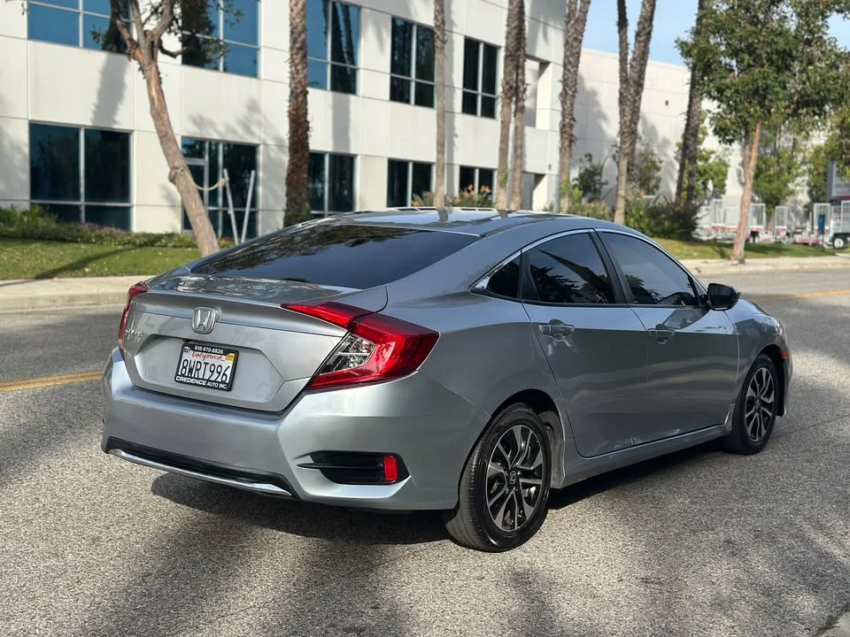 2021 Honda Civic 10th Gen - Image 5 of 19