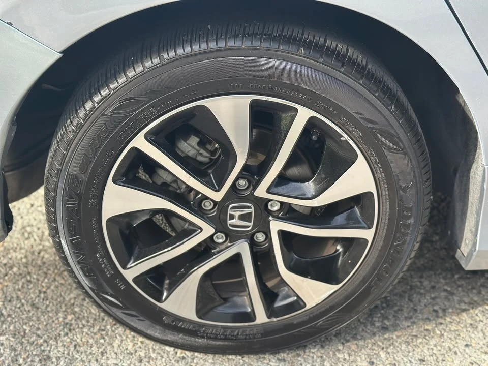 2021 Honda Civic 10th Gen - Image 19 of 19