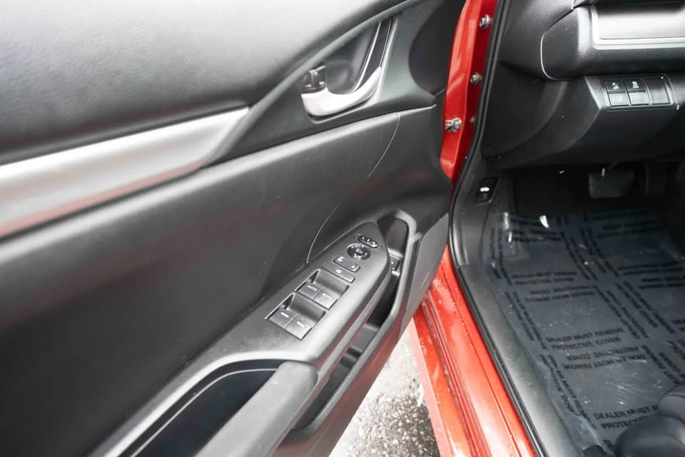 2021 Honda Civic 10th Gen - Image 6 of 19