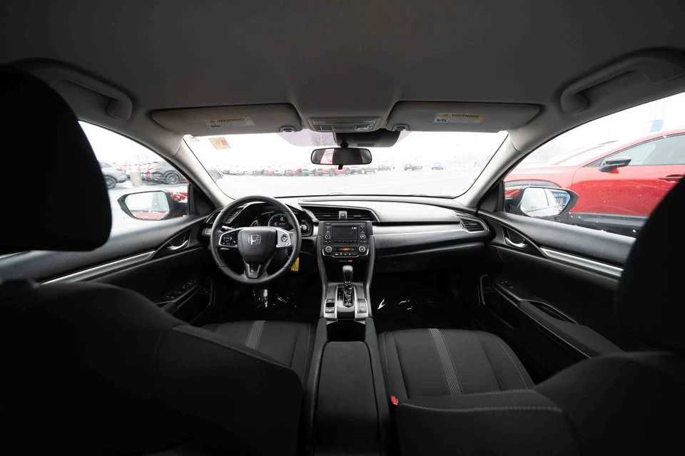 2021 Honda Civic 10th Gen - Image 18 of 19
