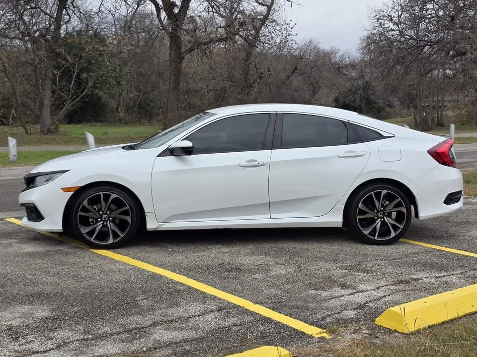 2021 Honda Civic 10th Gen - Image 3 of 14