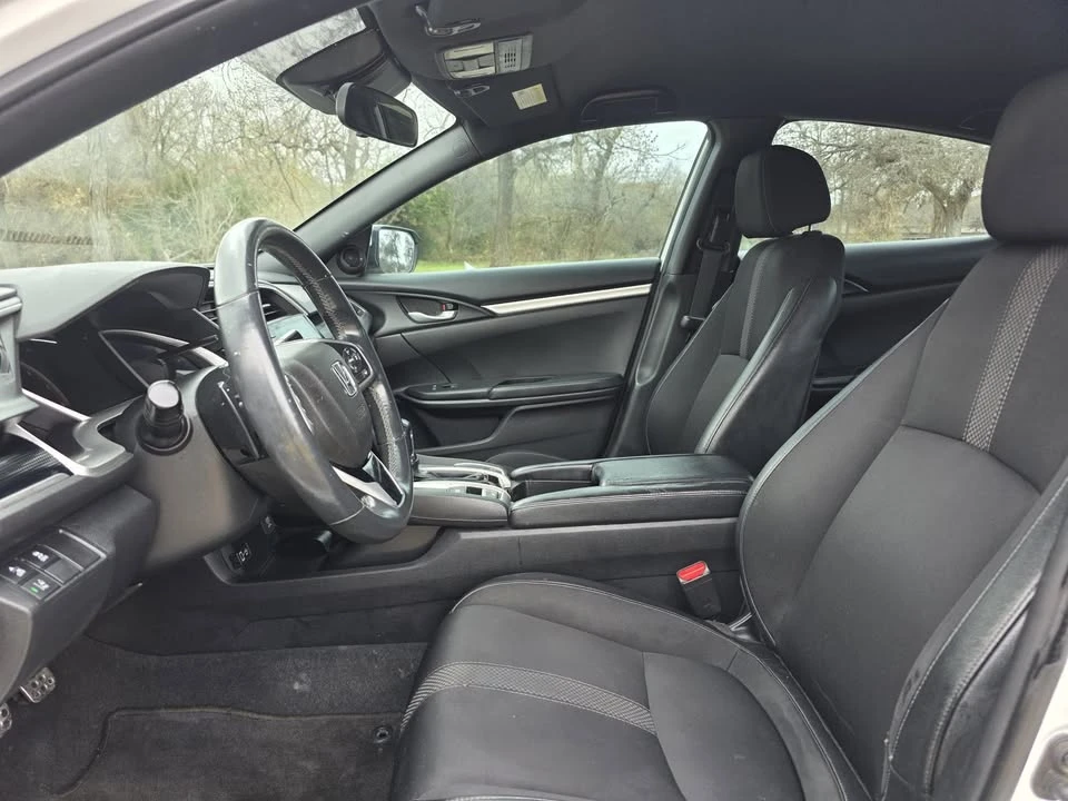 2021 Honda Civic 10th Gen - Image 10 of 14