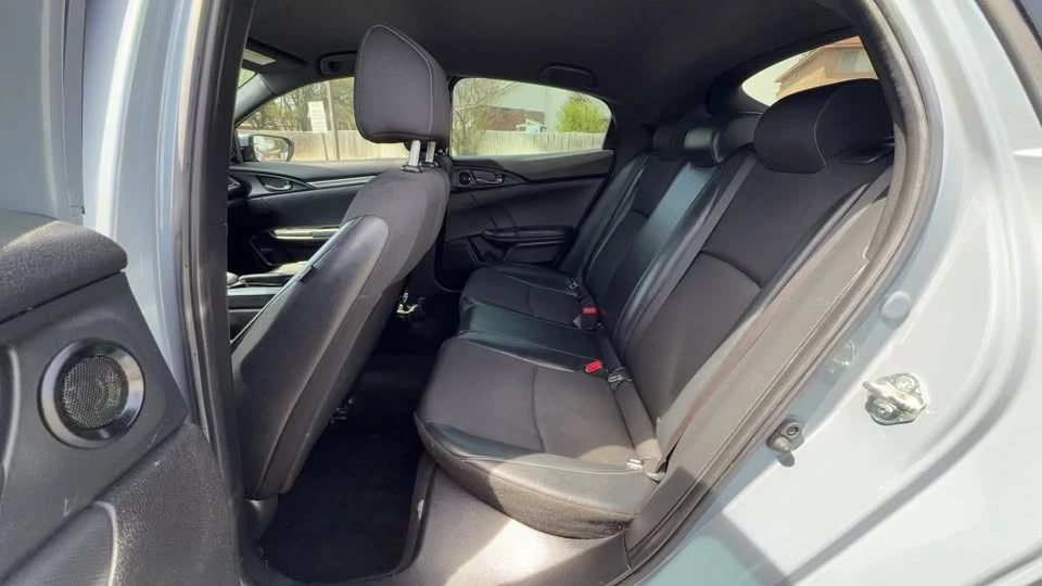 2021 Honda Civic 10th Gen - Image 10 of 11