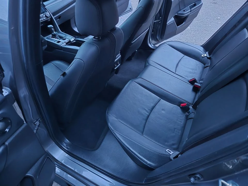 2021 Honda Civic 10th Gen - Image 8 of 19