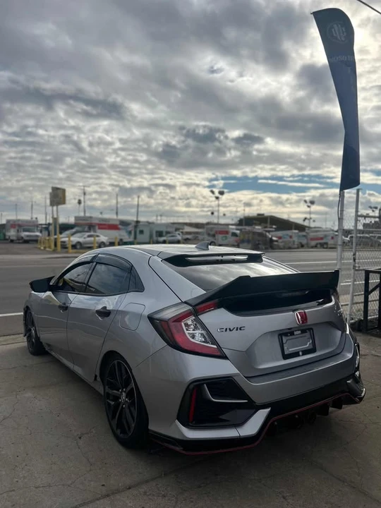 2021 Honda Civic 10th Gen - Image 7 of 9