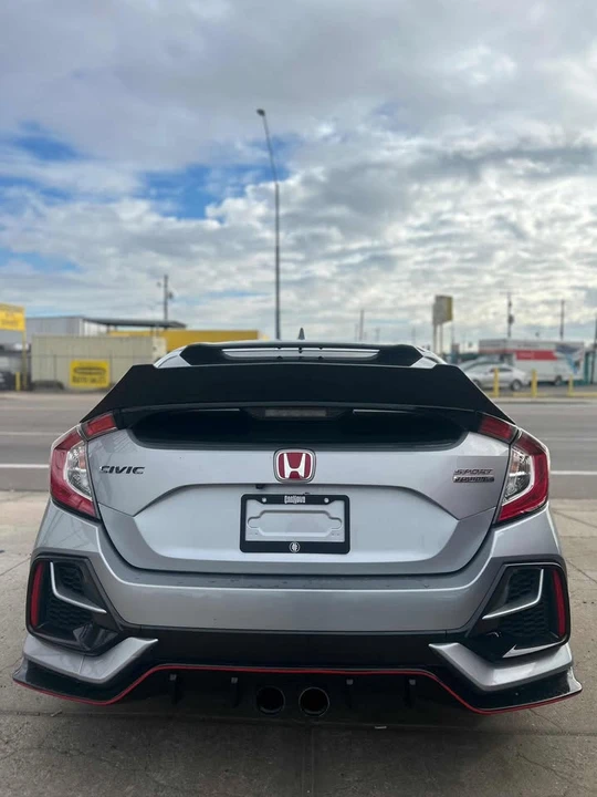 2021 Honda Civic 10th Gen - Image 9 of 9